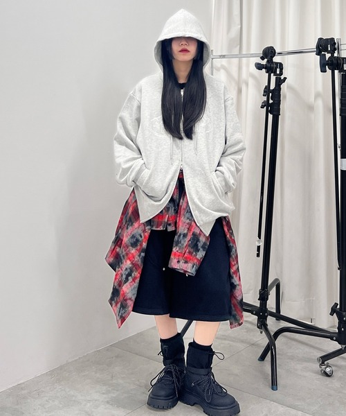 Figments（フィグメンツ）の「MONDAY NIGHTダブルZIPパーカー（パーカー・レディース・スミクロ/杢グレー・LARGE/X-LARGE）」の7枚目の写真