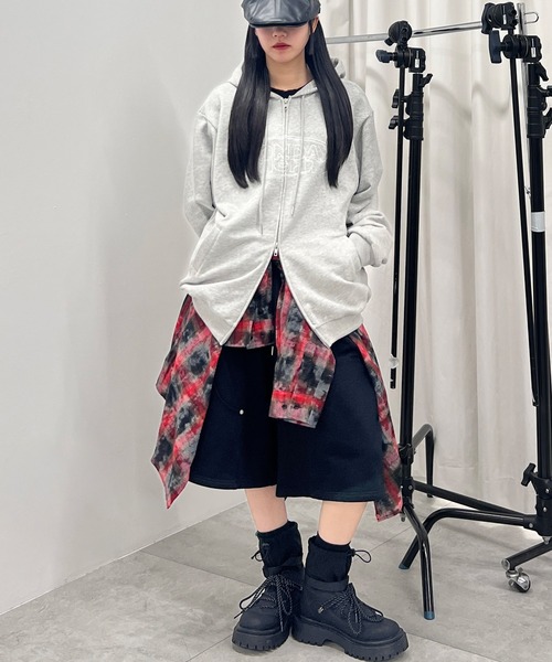 Figments（フィグメンツ）の「MONDAY NIGHTダブルZIPパーカー（パーカー・レディース・スミクロ/杢グレー・LARGE/X-LARGE）」の9枚目の写真