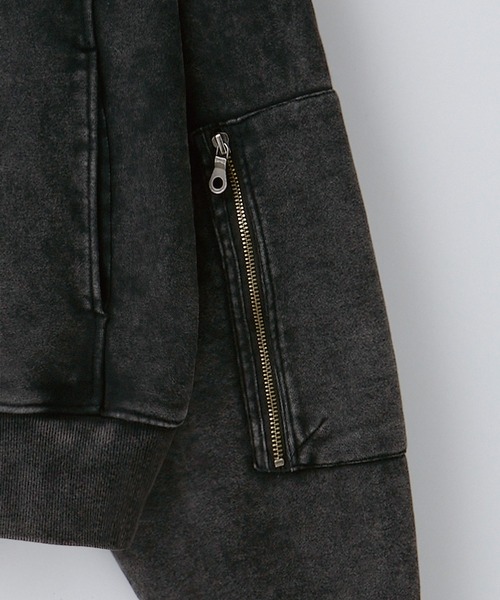 Ruelle(ルーエル)の「【Ruelle】Pigment-DyedCropped Sweat Hoodie / ピグメント加工クロップド丈スウェットパーカー(パーカー・メンズ・ブラック/アッシュグレー・L/M/S)」の13枚目の写真