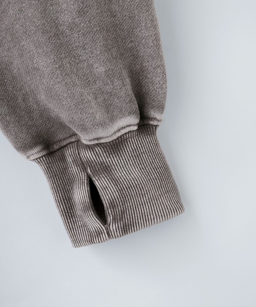 Ruelle(ルーエル)の「【Ruelle】Pigment-DyedCropped Sweat Hoodie / ピグメント加工クロップド丈スウェットパーカー(パーカー・メンズ・ブラック/アッシュグレー・L/M/S)」の22枚目の写真