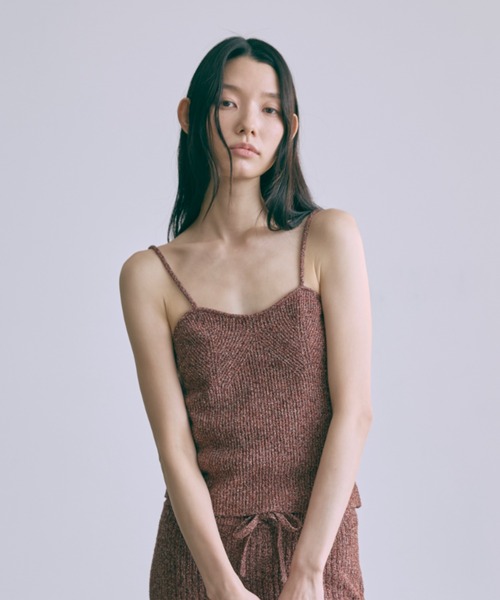 EN NEUME(エンノイム)の「【Set Up】Melange Knit Bustier(キャミソール・レディース・ブラウン/レッド・FREE)」の3枚目の写真