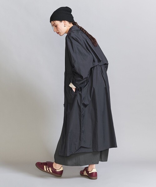 BEAUTY&YOUTH UNITED ARROWS（ビューティーアンドユースユナイテッドアローズ）の「ロング ステンカラーコート -撥水加工-（ステンカラーコート・レディース・ベージュ/ネイビー/オフホワイト・M/S）」の19枚目の写真