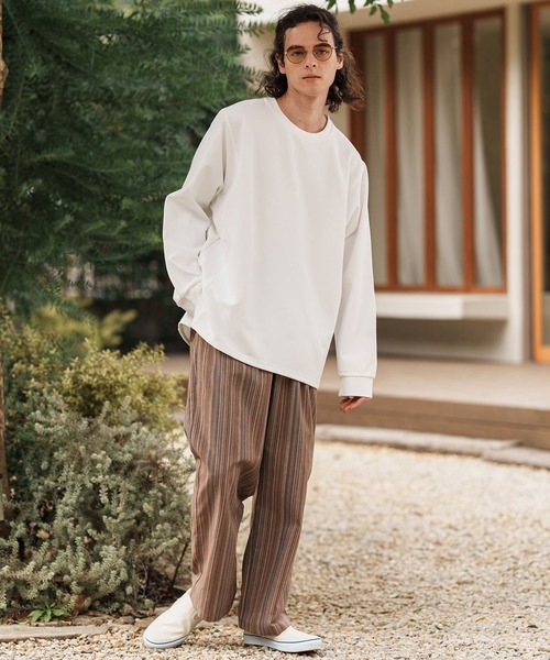 CAMBIO（カンビオ）の「mlt5084-ルーズシルエットパネルサイドスリットカットソー（Tシャツ/カットソー・メンズ・ホワイト/ブラック/グレイッシュベージュ・M/L/XL）」の7枚目の写真