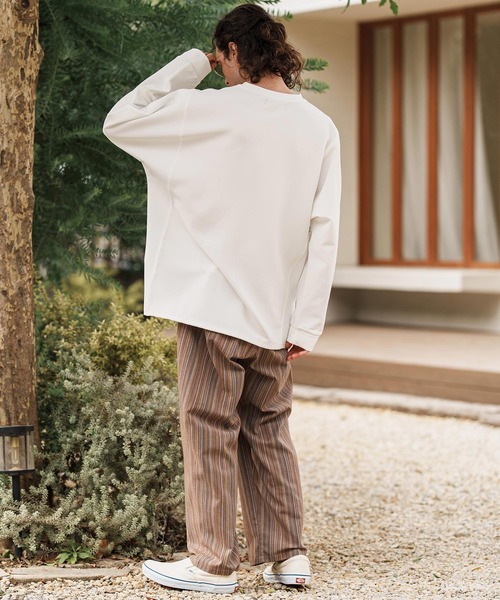 CAMBIO（カンビオ）の「mlt5084-ルーズシルエットパネルサイドスリットカットソー（Tシャツ/カットソー・メンズ・ホワイト/ブラック/グレイッシュベージュ・M/L/XL）」の9枚目の写真