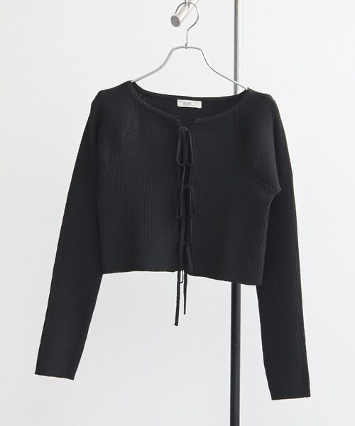 earth music&ecology(アースミュージックアンドエコロジー)の「フロントリボンリブニットカーディガン(カーディガン/ボレロ・レディース・ブラック/ブルー系その他7/アイボリー・FREE)」の2枚目の写真