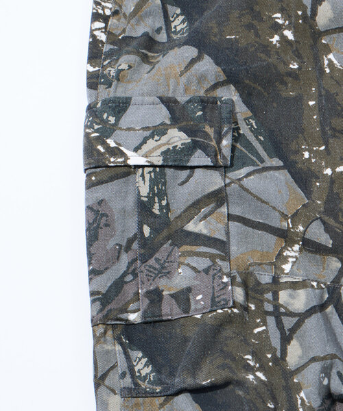 WHO'S WHO gallery（フーズフーギャラリー）の「【セットアップ対応/2サイズ】KOOKY'N M-65型ワイドカーゴパンツ（カーゴパンツ・メンズ・ブラウン/オリーブ・LARGE/MEDIUM）」の12枚目の写真