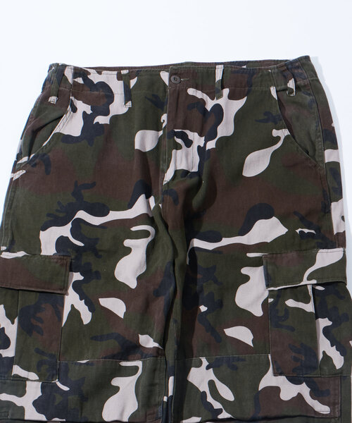 WHO'S WHO gallery（フーズフーギャラリー）の「【セットアップ対応/2サイズ】KOOKY'N M-65型ワイドカーゴパンツ（カーゴパンツ・メンズ・ブラウン/オリーブ・LARGE/MEDIUM）」の14枚目の写真