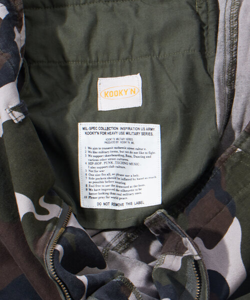 WHO'S WHO gallery（フーズフーギャラリー）の「【セットアップ対応/2サイズ】KOOKY'N M-65型ワイドカーゴパンツ（カーゴパンツ・メンズ・ブラウン/オリーブ・LARGE/MEDIUM）」の20枚目の写真