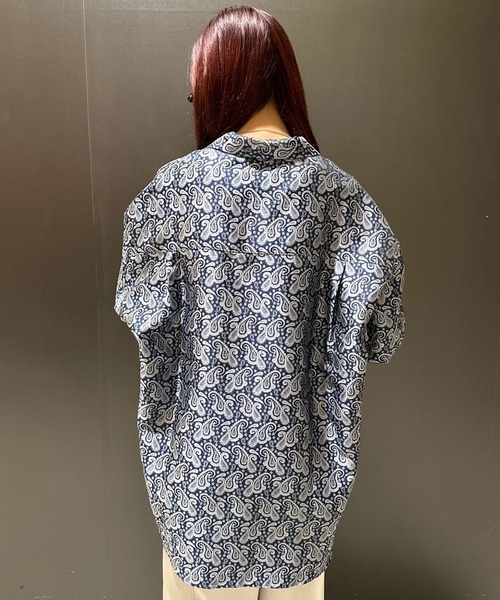 INTERPLAY（インタープレイ）の「【INTERPLAY】Open Collar Over Size Shirt【4：Jacquard Paisley】(UINISEX)（シャツ/ブラウス・メンズ・ボルドー/ネイビー系・FREE）」の5枚目の写真