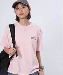 FFEIN（フェイン）の「【FFEIN(フェイン)】ワンポイント刺繍ショート丈Tシャツ   Tシャツ 短丈 クルーネック 半袖 刺繍 ワンポイント（Tシャツ/カットソー）」