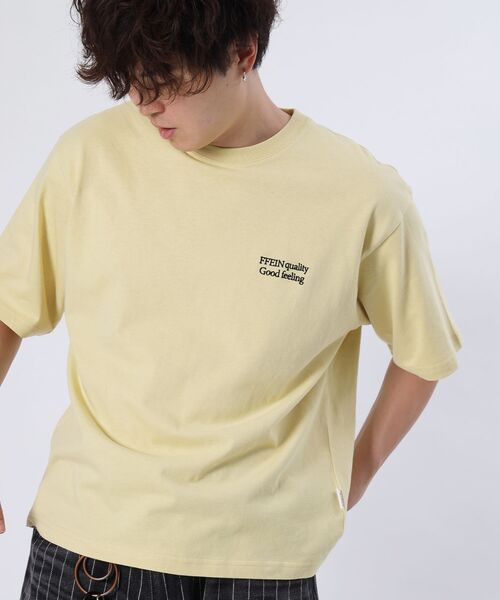 FFEIN(フェイン)の「【FFEIN(フェイン)】ワンポイント刺繍ショート丈Tシャツ / Tシャツ 短丈 クルーネック 半袖 刺繍 ワンポイント(Tシャツ/カットソー・メンズ・ホワイト/レッド/ネイビー/ブラック/ブルー/アッシュグレー/レモンイエロー/モカ/ピンク・SMALL/MEDIUM/LARGE)」の13枚目の写真