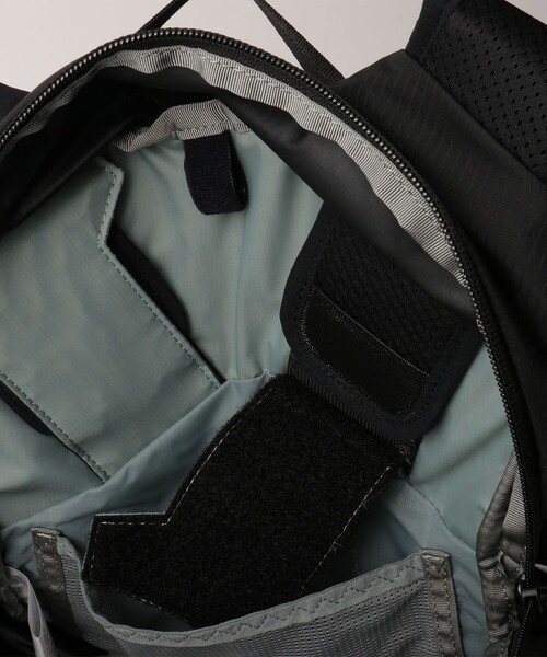 THE NORTH FACE(ザノースフェイス)の「<THE NORTH FACE> アイビス10(バックパック/リュック・メンズ・ブラック・FREE)」の20枚目の写真