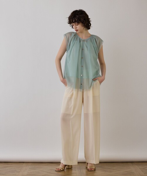 Diagram(ダイアグラム)の「チュールタックノースリーブ(シャツ/ブラウス・レディース・ライトグリーン/ホワイト/ブラック・36)」の16枚目の写真