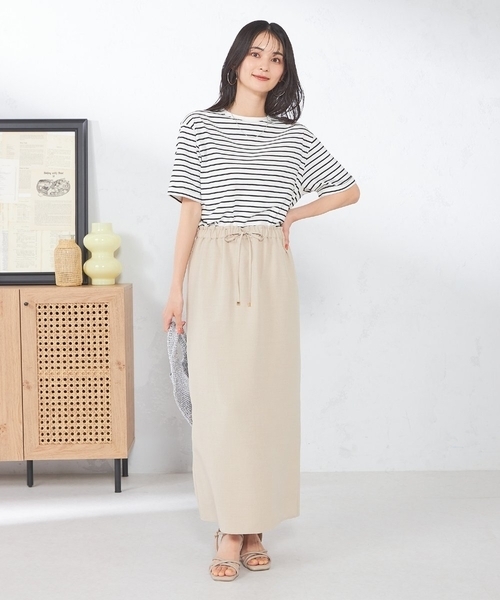 a.v.v（アーヴェヴェ）の「【洗える/UVカット/接触冷感】麻調ナロースカート（スカート・レディース・ベージュ/ネイビー・36/38/40/42/34）」の14枚目の写真