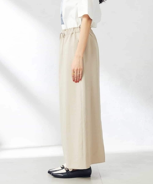 a.v.v（アーヴェヴェ）の「【洗える/UVカット/接触冷感】麻調ナロースカート（スカート・レディース・ベージュ/ネイビー・36/38/40/42/34）」の10枚目の写真