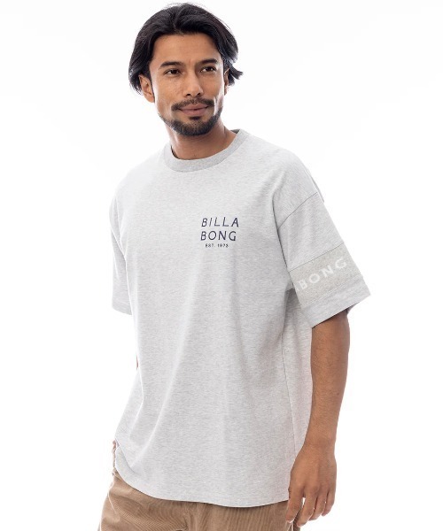BILLABONG（ビラボン）の「BILLABONG メンズ ONE TIME LINE Tシャツ 【2025年春夏モデル】/ビラボンバックプリントドロップショルダー半袖Tシャツ（Tシャツ/カットソー・メンズ・ブラック/ホワイト/グレー・MEDIUM/SMALL/X-LARGE/LARGE）」の4枚目の写真