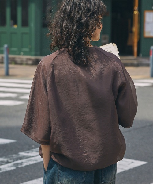 Y.A.R.N. 3Dクロス付きTシャツ RODEO CROWNS WIDE BOWL | 【UNISEX】（ミッキー＆フレンズ