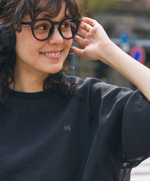 MONO-MART LADY'S(モノマートレディース)の「ナンバリング刺繍 ドローコード付き シアーレイヤードTシャツ(Tシャツ/カットソー・レディース・ブラック/オフホワイト/ネイビー/ブラウン・FREE)」の20枚目の写真