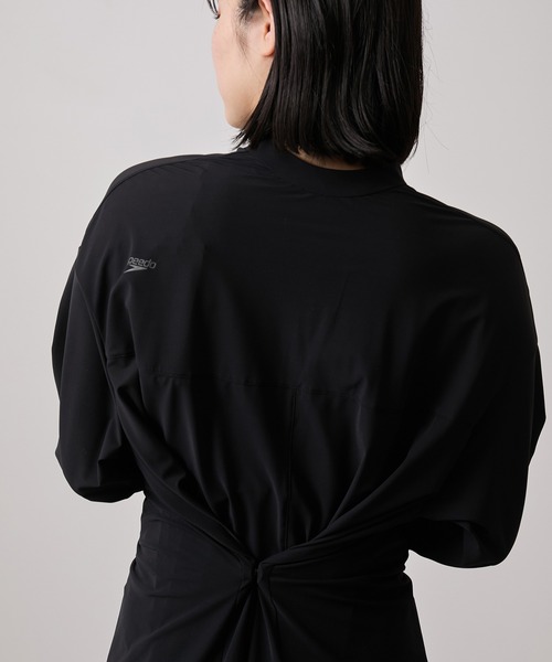 Speedo(スピード)の「【Speedo】 UV & 水陸両用 マルチウエイシャツ(水着・レディース・ブラック/レンガ・M)」の17枚目の写真