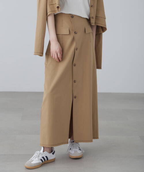 FREE'S MART(フリーズマート)の「【3サイズ展開XS-M】〈セットアップ対応〉アクセントボタンフレアスカート【低身長サイズ有】(スカート・レディース・ベージュ/ホワイト・X-SMALL/SMALL/MEDIUM)」の2枚目の写真