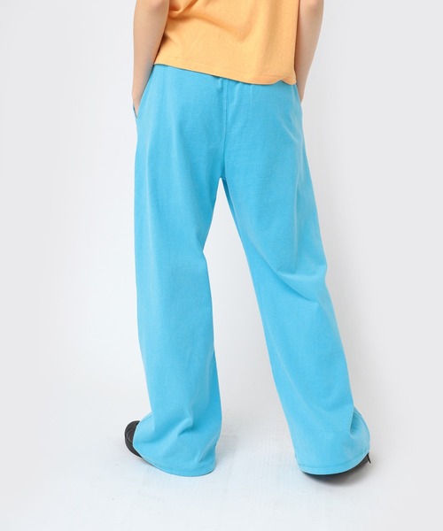 RNA（アールエヌエー）の「R4331 ヘビー天竺バギースウェット（その他パンツ・レディース・ブルー/ブラウン/ピンク・MEDIUM）」の6枚目の写真