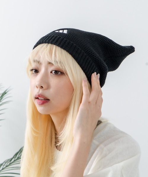 adidas(アディダス)の「【adidas/アディダス】ネコミミニットキャップ(ニットキャップ/ビーニー・レディース・ブラック/ホワイト・FREE)」の2枚目の写真