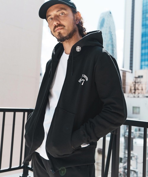 seventy seven(セブンティセブン)の「mpa3771-middle onz zip up sweat hoodie (77arch) ジップアップパーカー(パーカー・メンズ・ネイビー/ブラック×ホワイト/ブラック×ゴールド・S/M/L/XL)」の4枚目の写真