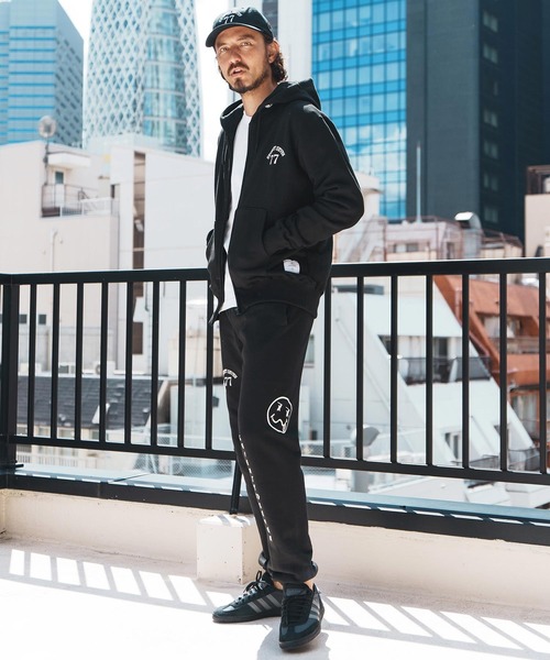 seventy seven(セブンティセブン)の「mpa3771-middle onz zip up sweat hoodie (77arch) ジップアップパーカー(パーカー・メンズ・ネイビー/ブラック×ホワイト/ブラック×ゴールド・S/M/L/XL)」の6枚目の写真
