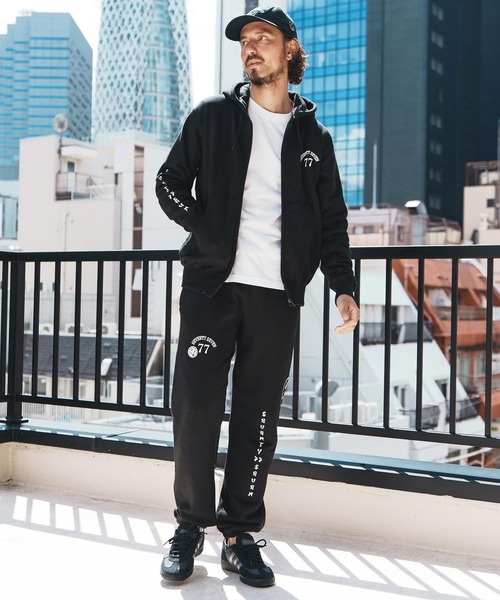 seventy seven(セブンティセブン)の「mpa3771-middle onz zip up sweat hoodie (77arch) ジップアップパーカー(パーカー・メンズ・ネイビー/ブラック×ホワイト/ブラック×ゴールド・S/M/L/XL)」の7枚目の写真