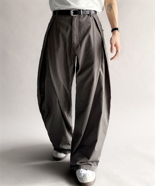 Classical Origin（クラシカルオリジン）の「綿100％ダブルタックデザインバックポケットワイドスラックス／Double Tuck Design Back Pocket Wide Slacks（スラックス・メンズ・チャコールグレー/ブラック・MEDIUM/LARGE/SMALL）」の22枚目の写真