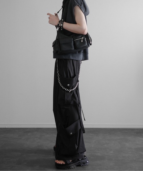 KUUUPY（クーピー）の「Chemical-Wash Sleeveless Zip Hoodie - ケミカル加工 ノースリーブジップパーカー（パーカー・メンズ・ブラック・SMALL/MEDIUM/LARGE）」の12枚目の写真