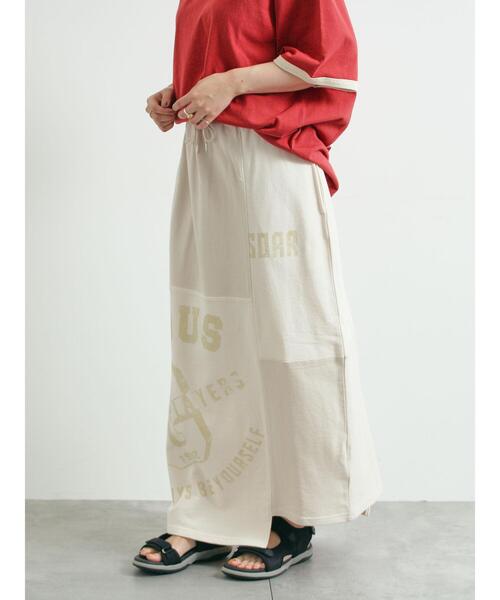 SM2（エスエムツー）の「裏毛プリント配色アシメスカート（スカート・レディース・チャコールグレー/クリーム/グレー/カーキ・F）」の4枚目の写真