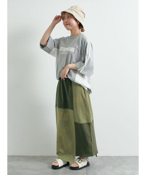 SM2（エスエムツー）の「裏毛プリント配色アシメスカート（スカート・レディース・チャコールグレー/クリーム/グレー/カーキ・F）」の15枚目の写真