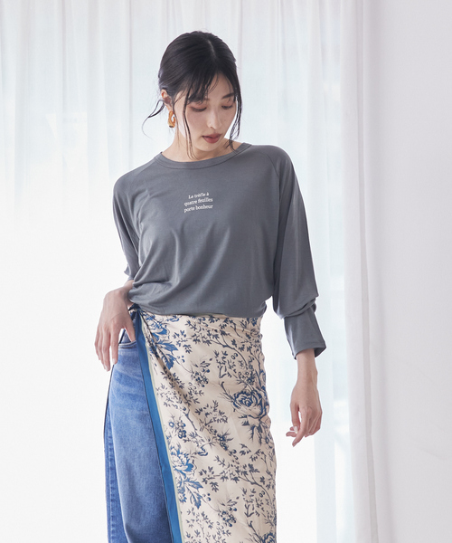 qualite scape（カリテ スケープ）の「シアーロゴロンT/春服/夏服/レイヤード/カジュアル（Tシャツ/カットソー・レディース・ホワイト/ブラック/チャコールグレー・フリー）」の5枚目の写真