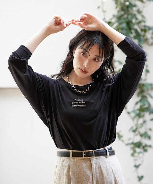 qualite scape（カリテ スケープ）の「シアーロゴロンT/春服/夏服/レイヤード/カジュアル（Tシャツ/カットソー・レディース・ホワイト/ブラック/チャコールグレー・フリー）」の4枚目の写真