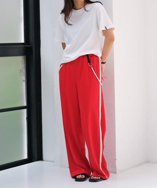 AKTE（アクテ）の「ポイントタグTシャツ（Tシャツ/カットソー・レディース・ブラック/ネイビー/ホワイト/ブラウン/ピンク/レッド・FREE）」の7枚目の写真