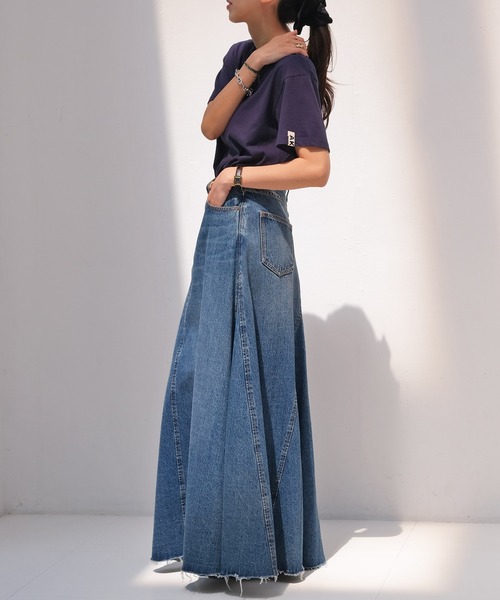 AKTE（アクテ）の「ポイントタグTシャツ（Tシャツ/カットソー・レディース・ブラック/ネイビー/ホワイト/ブラウン/ピンク/レッド・FREE）」の14枚目の写真