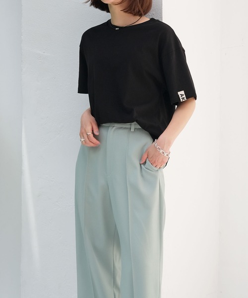 AKTE（アクテ）の「ポイントタグTシャツ（Tシャツ/カットソー・レディース・ブラック/ネイビー/ホワイト/ブラウン/ピンク/レッド・FREE）」の21枚目の写真