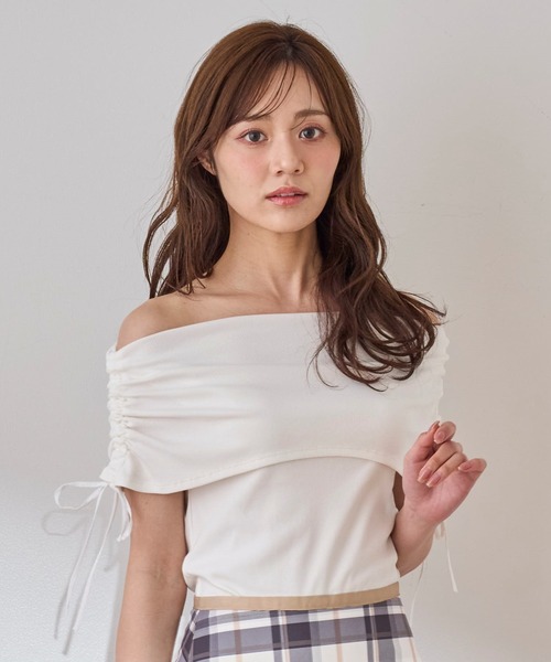 31 Sons de mode(トランテアン ソン ドゥ モード)の「ギャザーオフショルカットソー(Tシャツ/カットソー・レディース・ラベンダー/オフホワイト/チャコールグレー・フリ-)」の10枚目の写真