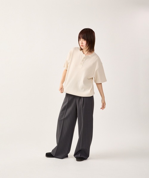 STRIPE TUCK WIDE SLACKS／ストライプタックワイドスラックス