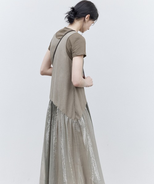 tageechita(タジチタ)の「【tageechita】アシンメトリーギャザー ボートネックTシャツ(Tシャツ/カットソー・レディース・ダークグレー/アッシュブラウン・S/M/L)」の11枚目の写真