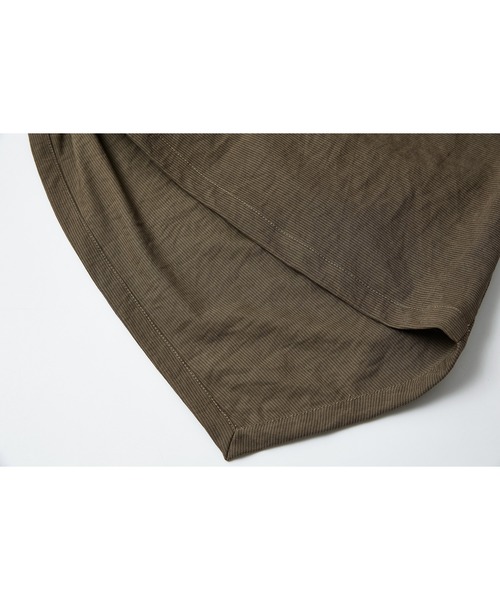 tageechita(タジチタ)の「【tageechita】アシンメトリーギャザー ボートネックTシャツ(Tシャツ/カットソー・レディース・ダークグレー/アッシュブラウン・S/M/L)」の5枚目の写真