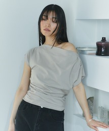 LIENCOEUR | ワンショルカットトップス(Tシャツ/カットソー)