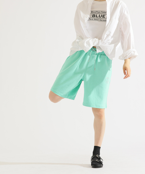 PARIS SAINT-GERMAIN(パリサンジェルマン)の「【Paris Saint-Germain / パリ・サン=ジェルマン】 JP METALIC LOGO SHORTS(その他パンツ・メンズ・ベージュ/ブラウン/グリーン/ブラック/チャコールグレー・MEDIUM/LARGE/X-LARGE)」の5枚目の写真