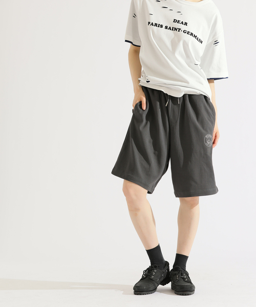 PARIS SAINT-GERMAIN(パリサンジェルマン)の「【Paris Saint-Germain / パリ・サン=ジェルマン】 JP METALIC LOGO SHORTS(その他パンツ・メンズ・ベージュ/ブラウン/グリーン/ブラック/チャコールグレー・MEDIUM/LARGE/X-LARGE)」の10枚目の写真