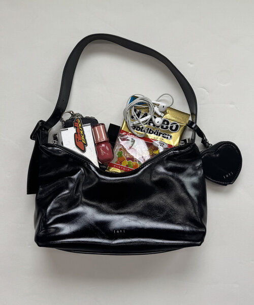 mystic loti ハートポーチ付きホーボーBAG トートバッグ mystic（ミスティック）の「loti ハートポーチ付きホーボーBAG