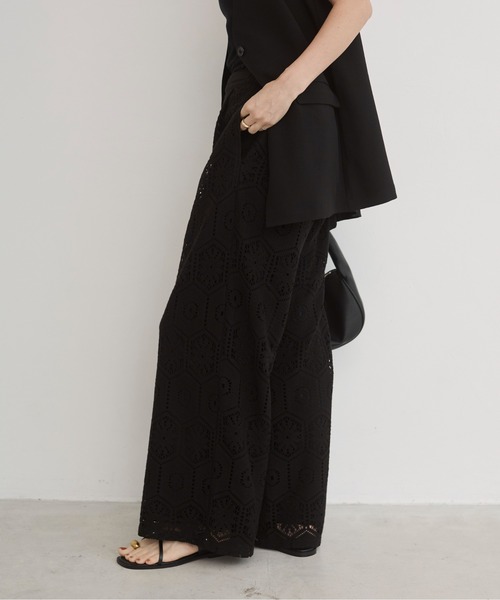 ANGIE（アンジー）の「クロシェ レース ワイド イージーパンツ（その他パンツ・レディース・アイボリー/ブラック・FREE）」の19枚目の写真