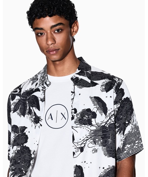 ARMANI EXCHANGE(アルマーニエクスチェンジ)の「【A|X アルマーニ エクスチェンジ】半袖プリントシャツ/REGULAR(シャツ/ブラウス・メンズ・ブラック/ブルー・LARGE/MEDIUM/SMALL/X-LARGE/X-SMALL/XX-LARGE)」の10枚目の写真
