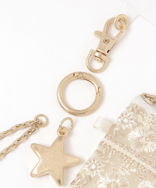 GLOBAL WORK(グローバルワーク)の「刺繍ポーチチャーム/498011(キーケース/キーアクセサリー・レディース・グレー/ホワイト/ベージュ・FREE)」の11枚目の写真