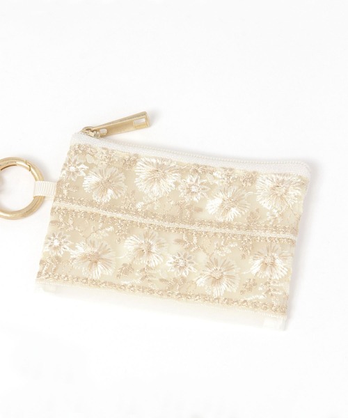 GLOBAL WORK(グローバルワーク)の「刺繍ポーチチャーム/498011(キーケース/キーアクセサリー・レディース・グレー/ホワイト/ベージュ・FREE)」の9枚目の写真